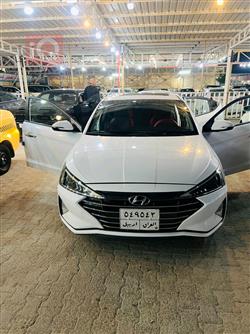 هیوندای ئەلەنترا
